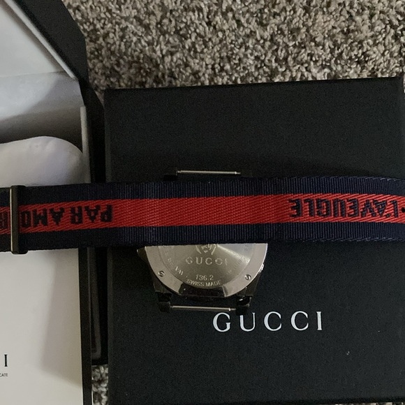 Gucci watch like new - Picture 4 of 4